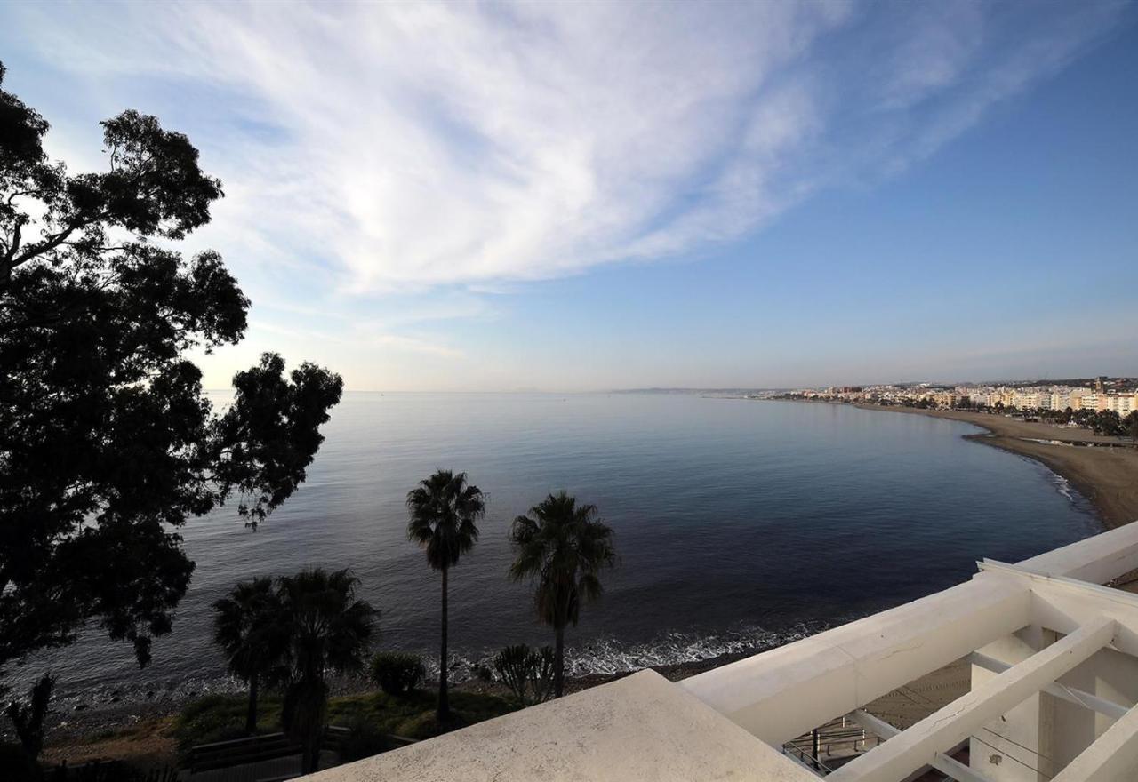 Boulevard 305 * Estepona