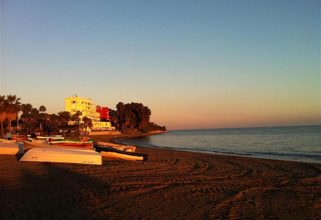 Boulevard 305 * Estepona